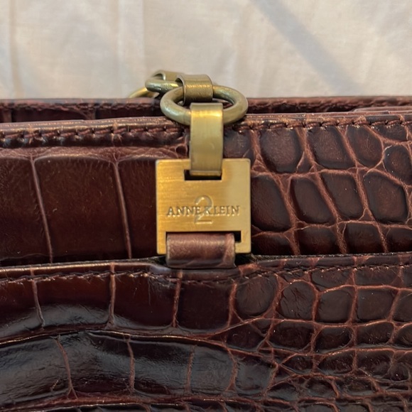 Anne2Klein woman’s leather bag - Picture 10 of 11